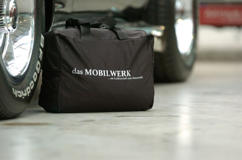 MOBILWERK INDOOR COVER SOFTKONTUR -SCHWARZ-  VW BUS T8 kurzer Radstand